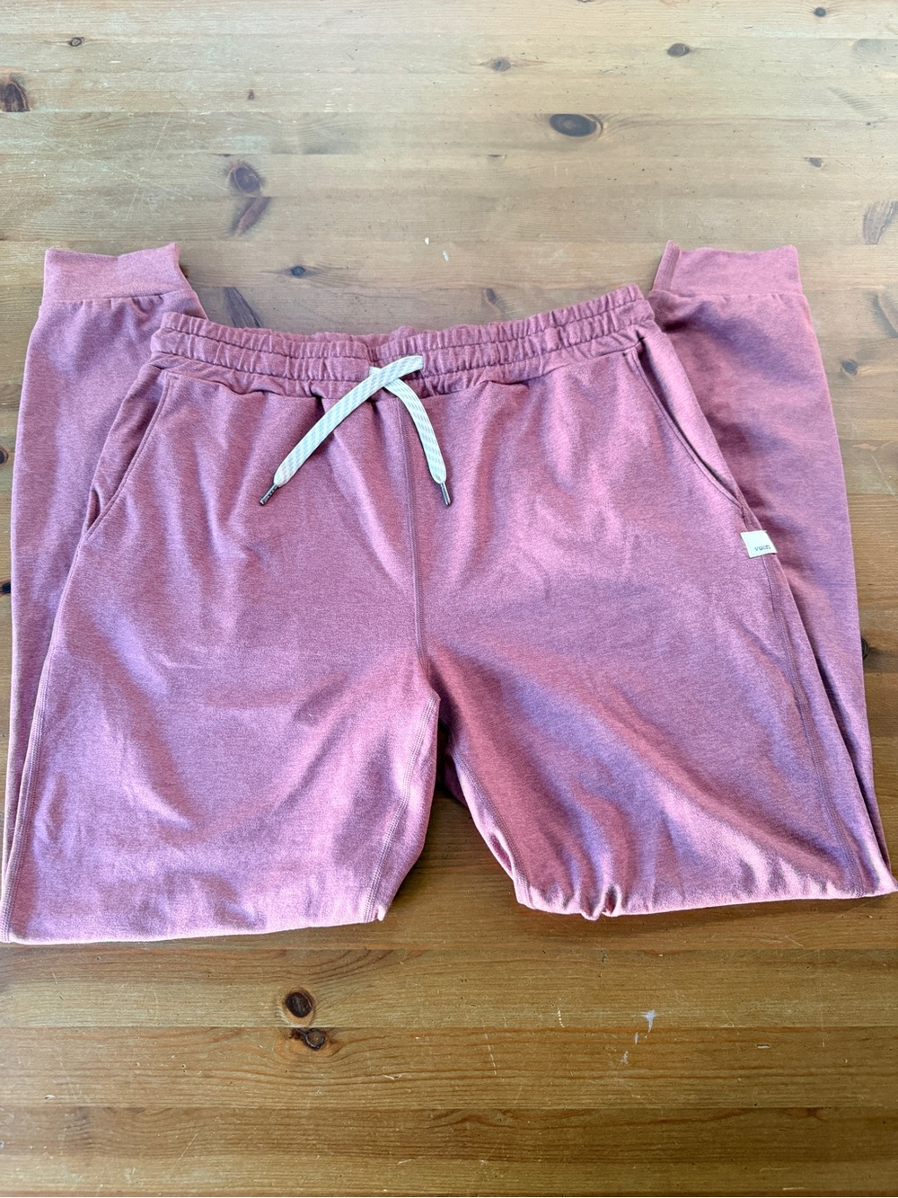 Vuori Women's Small Dusty Rose Pink Performance Joggers DteamKnit Drawstring - Picture 3 of 14